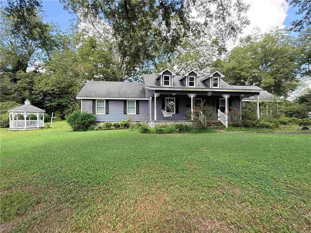 273 Bowdon St., Tallapoosa, GA 30176