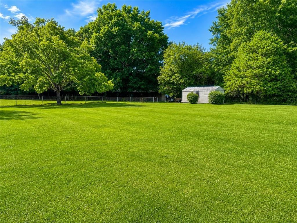 946 Cochise Tr., Conyers, GA 30094