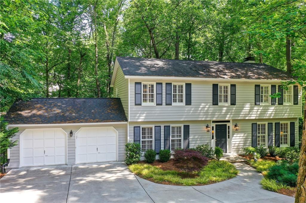 635 Winding Creek Ct., Sandy Springs, GA 30328