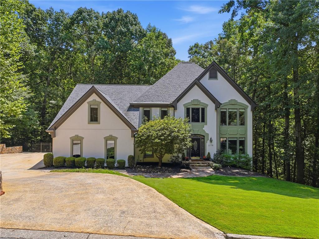 2175 River Cliff Dr., Roswell, GA 30076