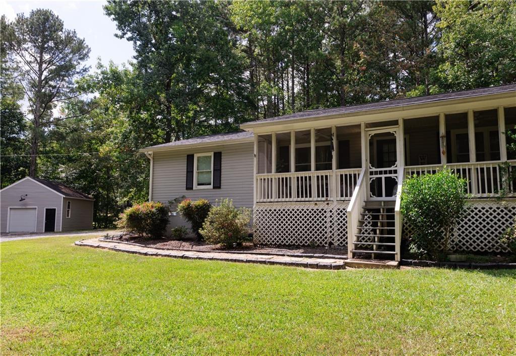 2641 E Hermitage Rd., Kingston, GA 30145