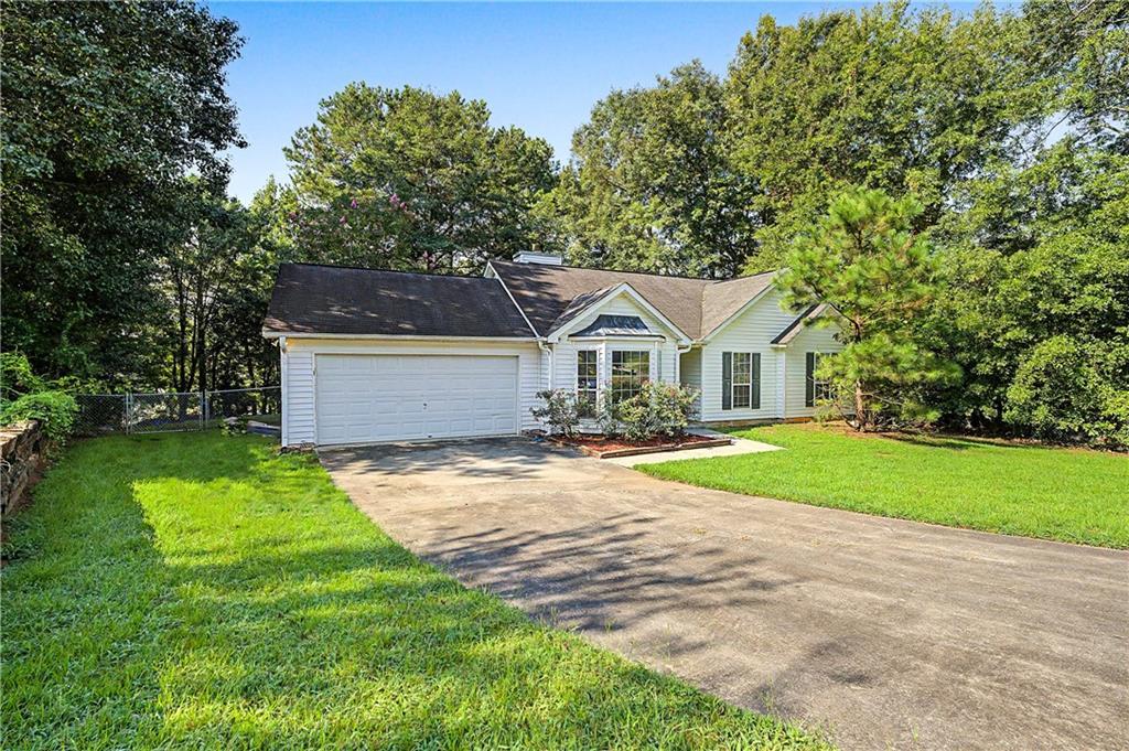 204 Spring Cir., Stockbridge, GA 30281