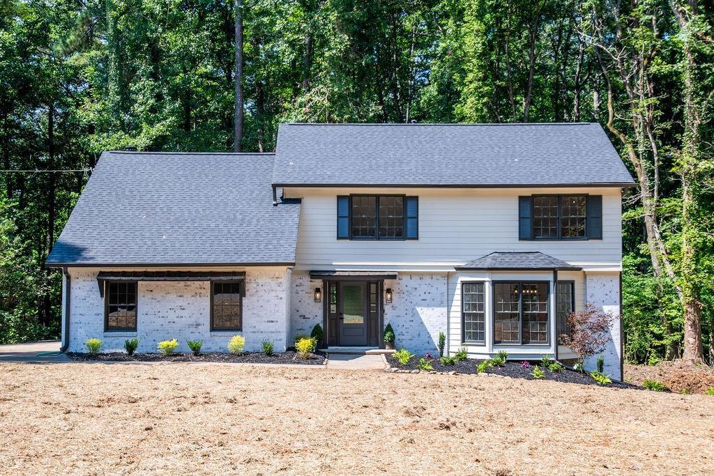 1720 Ridgefield Dr., Roswell, GA 30075