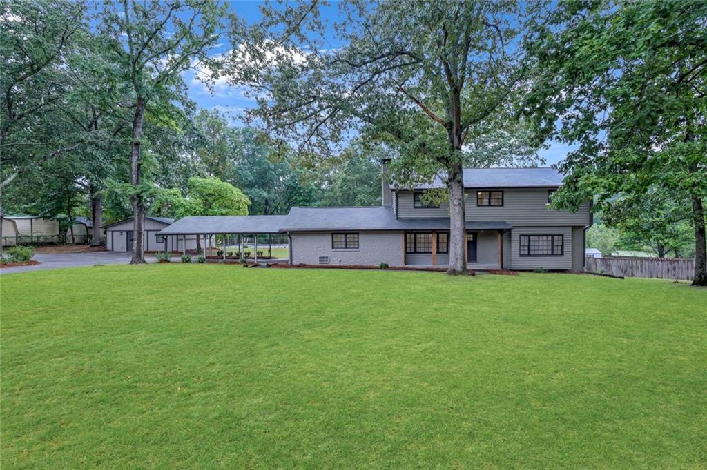 2541 Poplar St., Snellville, GA 30078