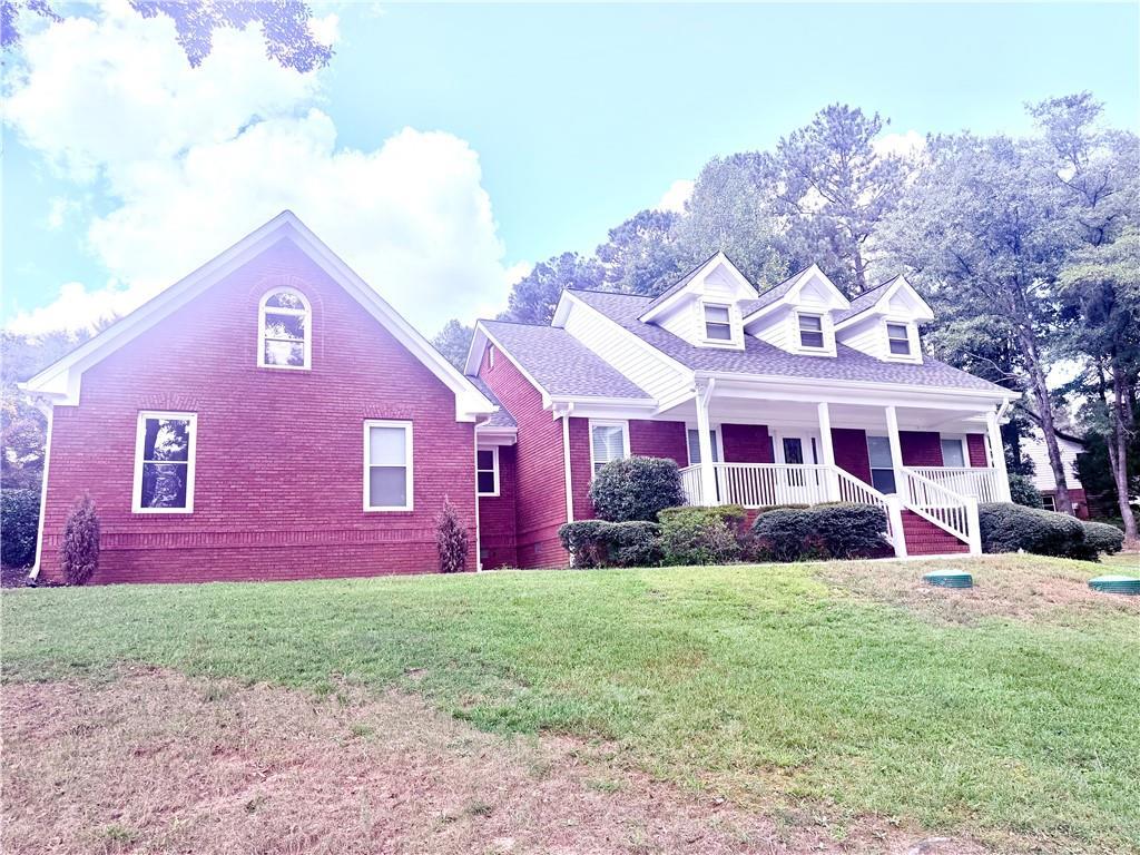 2660 Sandy Creek Cir., Loganville, GA 30052
