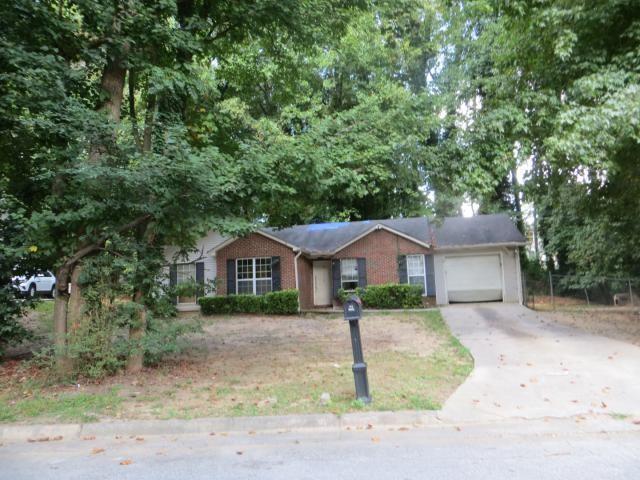 2033 Pine Cone Dr., Atlanta, GA 30331
