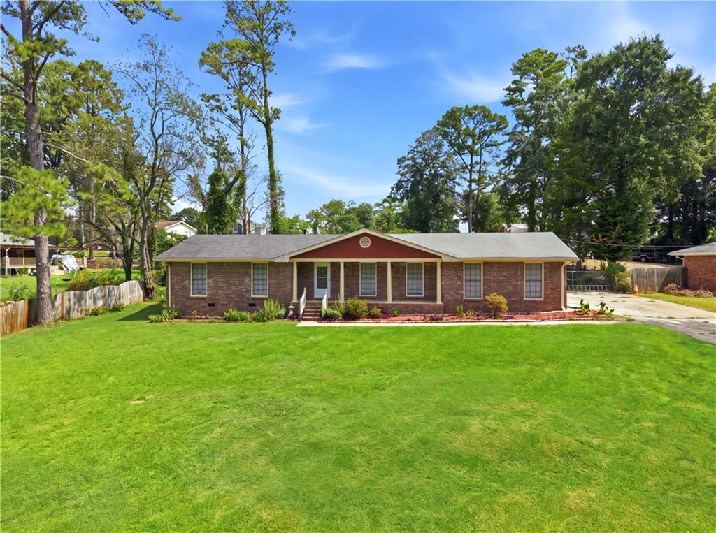 2681 Kings Cir., Lawrenceville, GA 30044