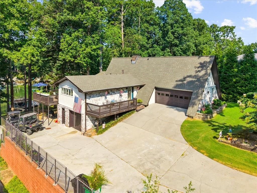 5823 Lakeshore Dr., Buford, GA 30518