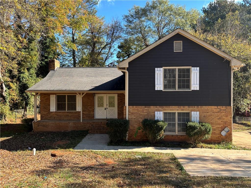 676 Killian Hill Rd., Lilburn, GA 30047