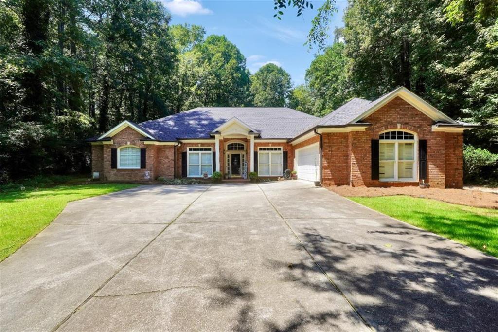 2434 Creekside Trace, Jonesboro, GA 30236