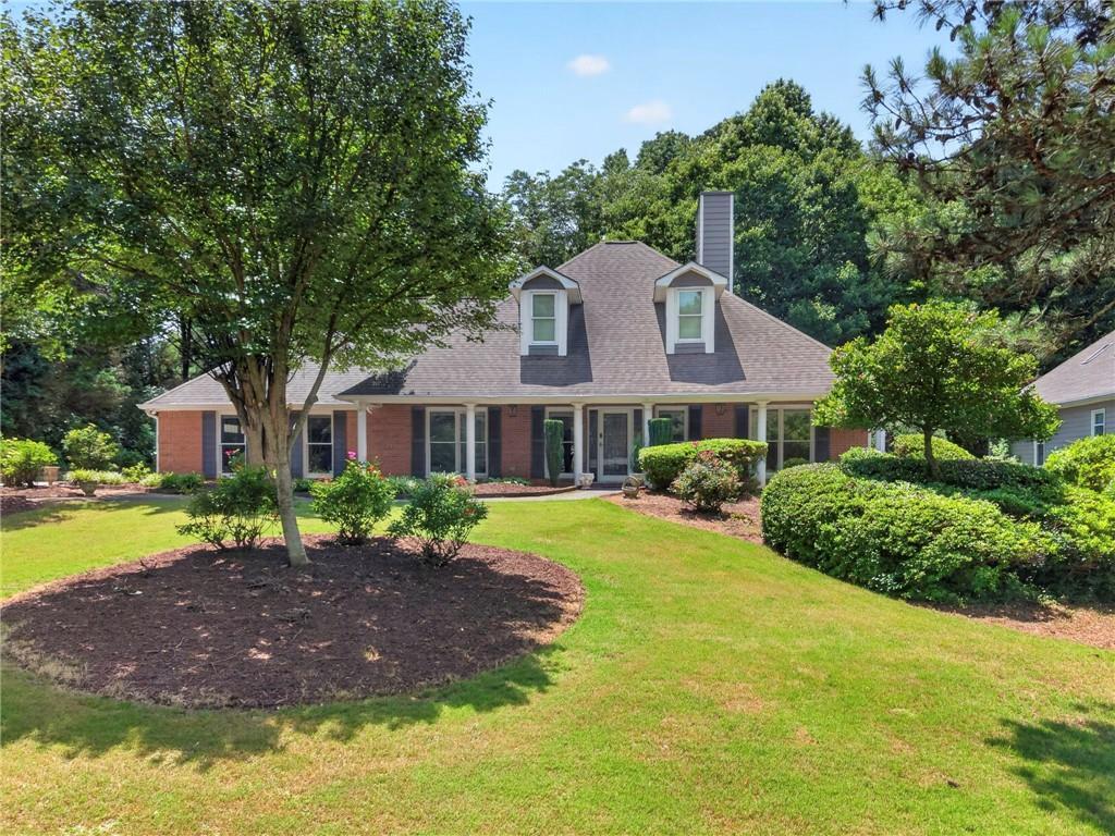 1650 Peachcrest Dr., Lawrenceville, GA 30043
