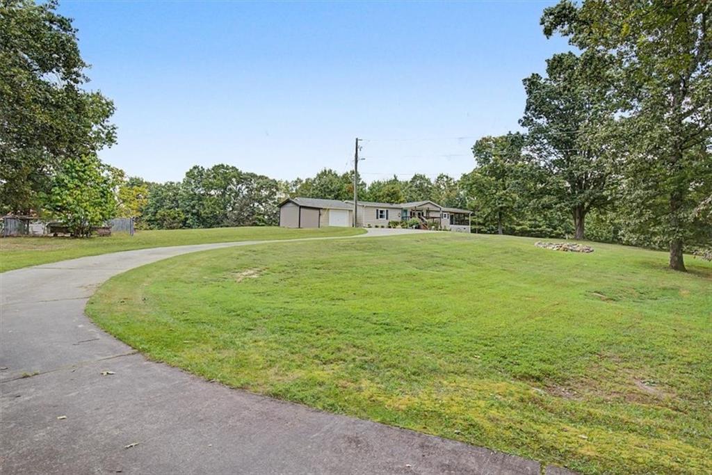 134 John Kay Rd., Taylorsville, GA 30178