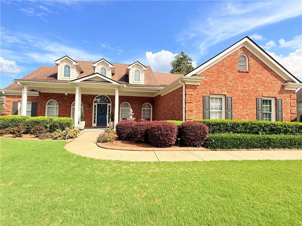 1353 Arbor Bluff Ct., Lawrenceville, GA 30045