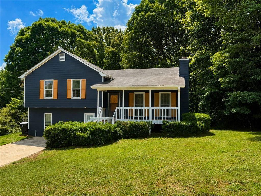 176 Deerfield Dr., Hiram, GA 30141