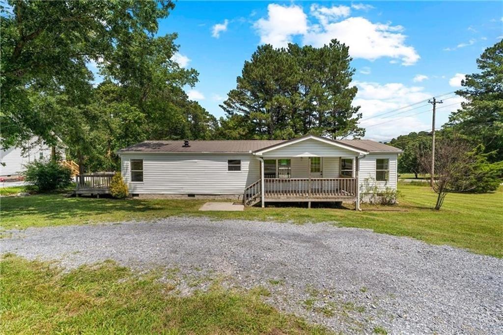 109 Webb Dr., Calhoun, GA 30701