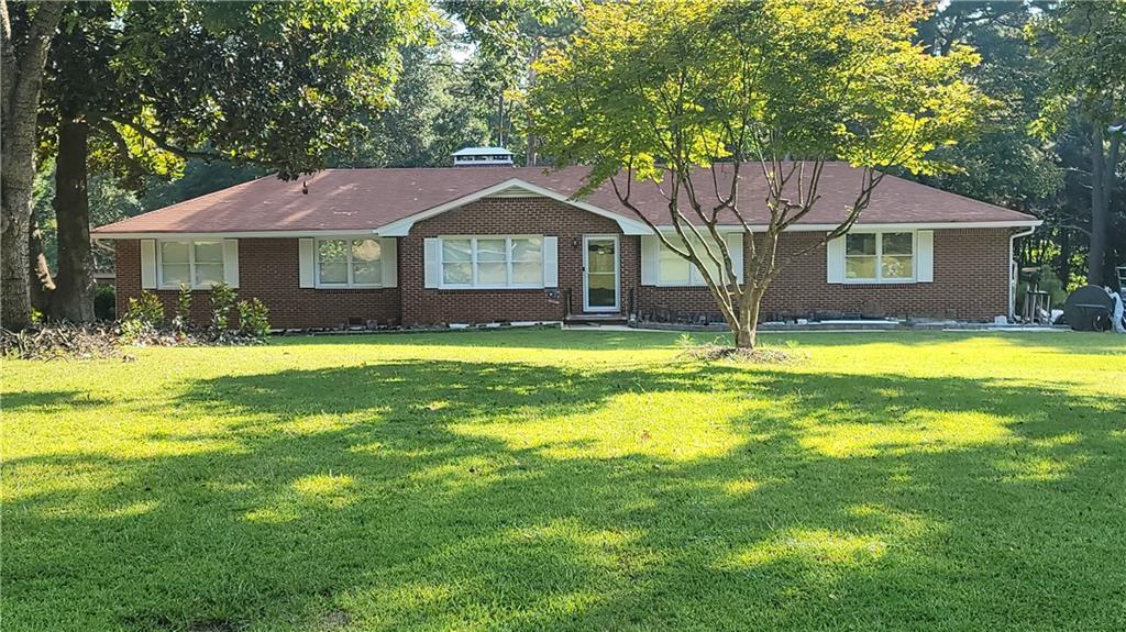 984 Bob Hannah Cir., Lawrenceville, GA 30044