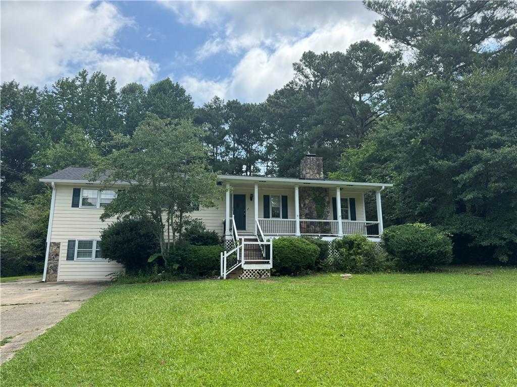 6784 Galts Ferry Rd., Acworth, GA 30102