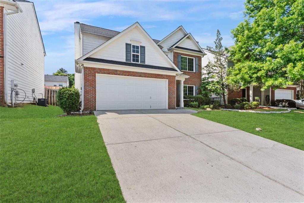 2137 Black Oak Ln., Ellenwood, GA 30294