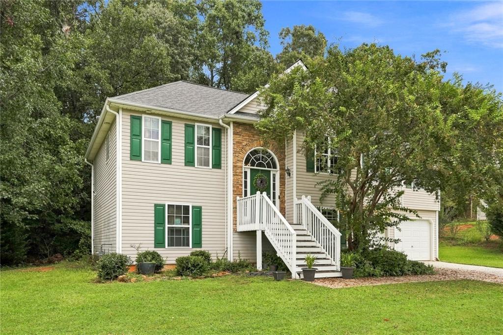 35 Sandstone Ct., Douglasville, GA 30134