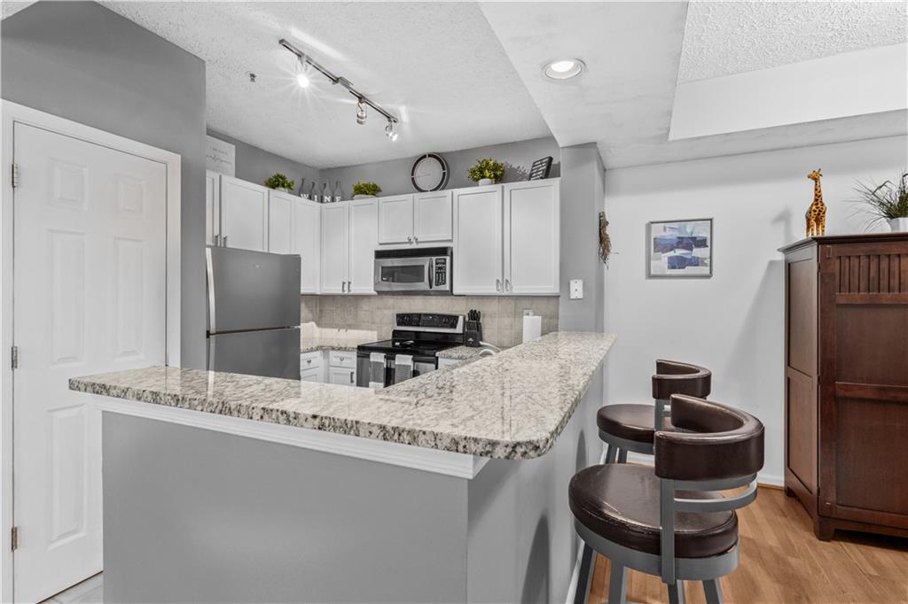 1250 Parkwood Cir. #2108, Atlanta, GA 30339