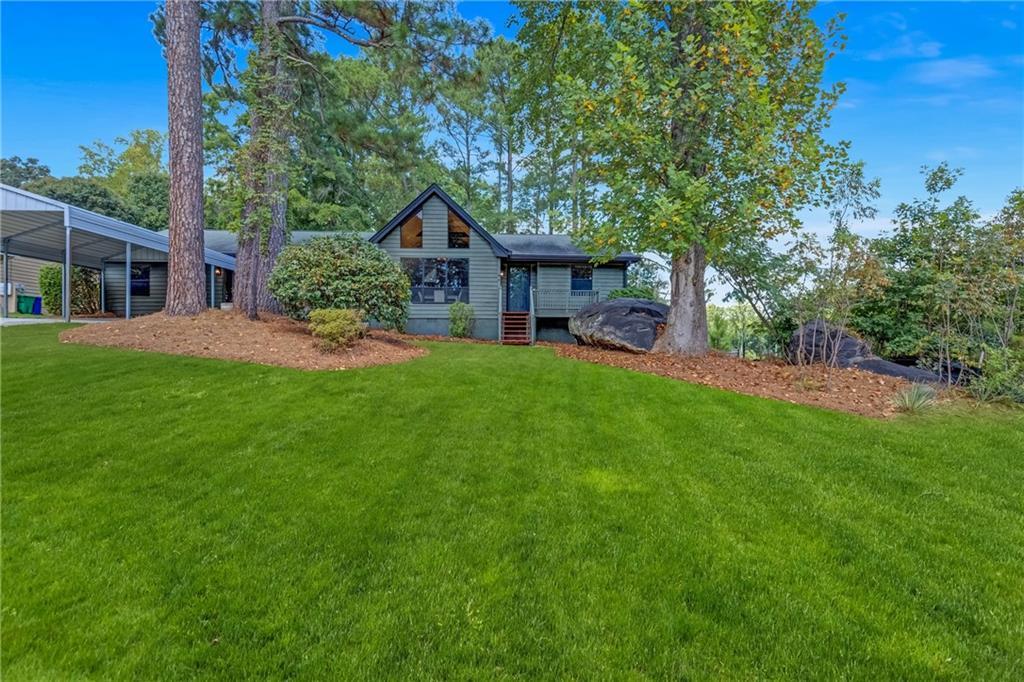 7548 Lowilla Ln., Lithonia, GA 30058