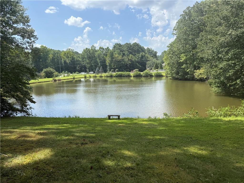 2306 E Cherokee Dr., Woodstock, GA 30188