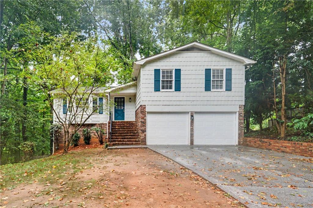 4732 Hickory Ct., Lilburn, GA 30047