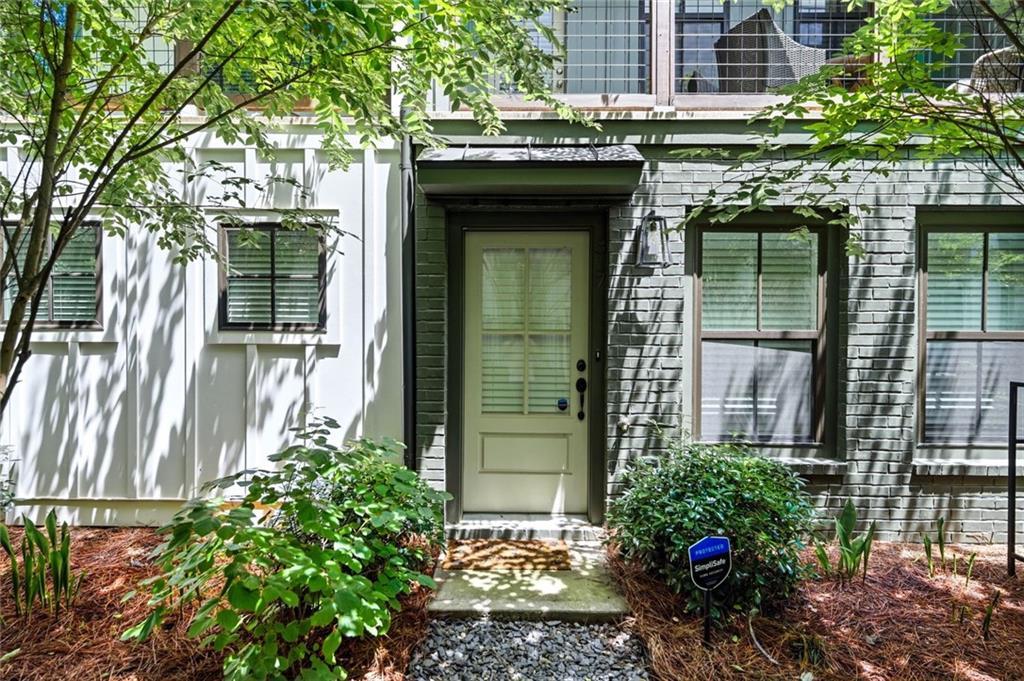 317 Dilbeck Pl., Atlanta, GA 30342