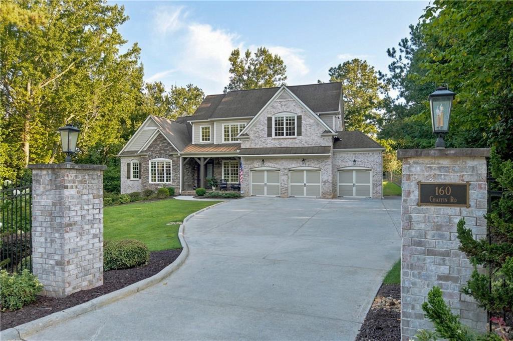160 Chaffin Rd., Roswell, GA 30075