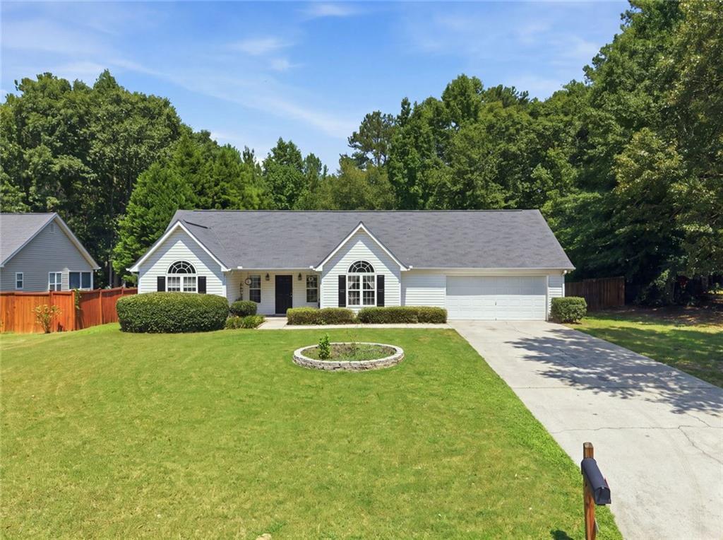 540 Windermere Dr Dr., Loganville, GA 30052