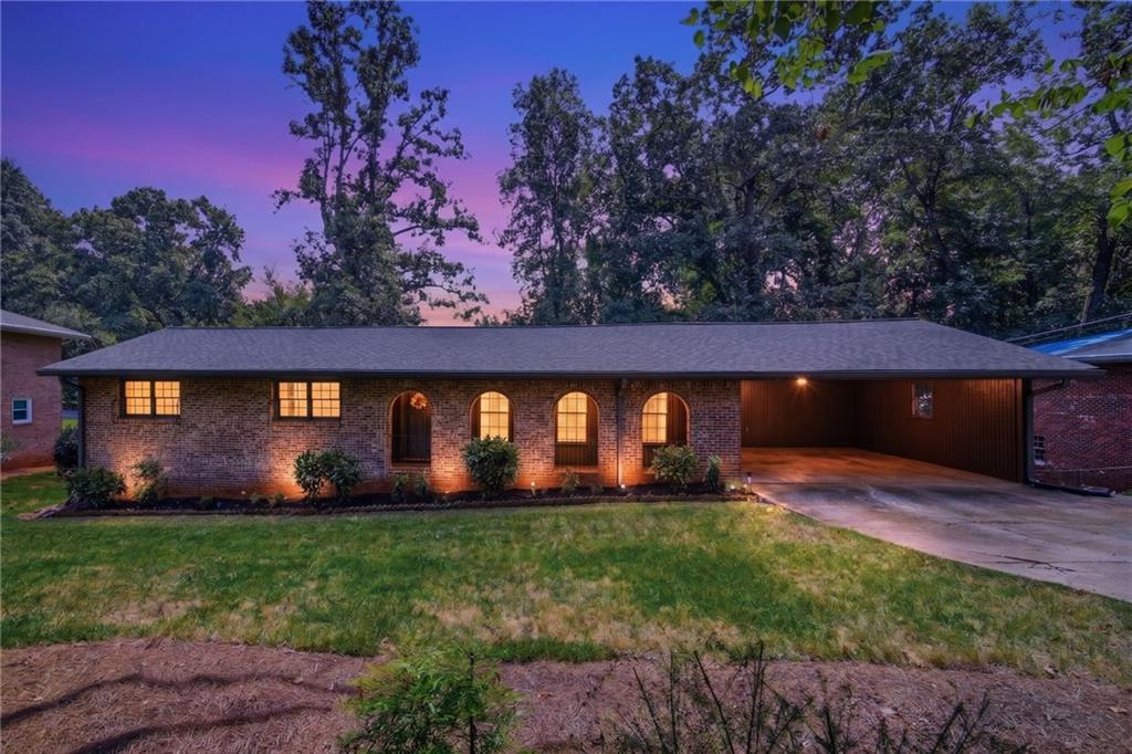 5636 Crestwood Dr., Stone Mountain, GA 30087