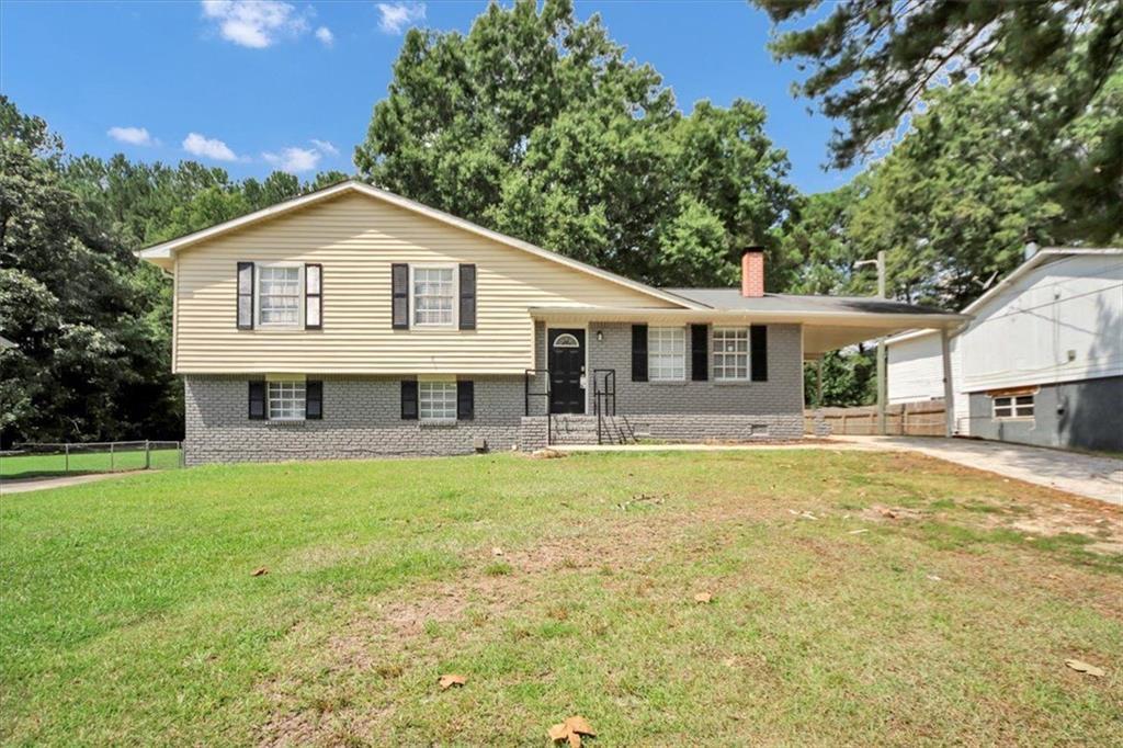 139 Caldwell Dr., Hampton, GA 30228