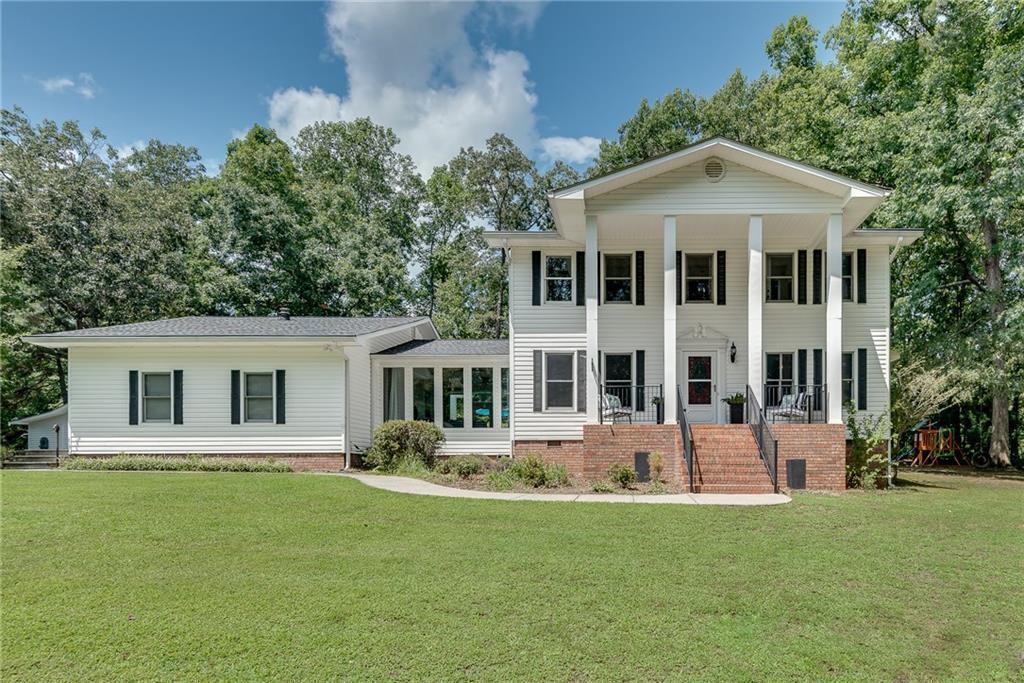 143 Barnard Rd., Cohutta, GA 30710