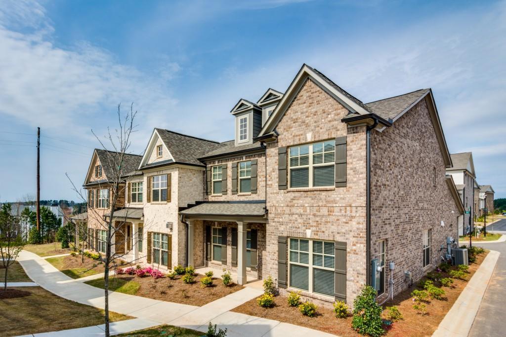 3762 Ledgemont Dr., Suwanee, GA 30024