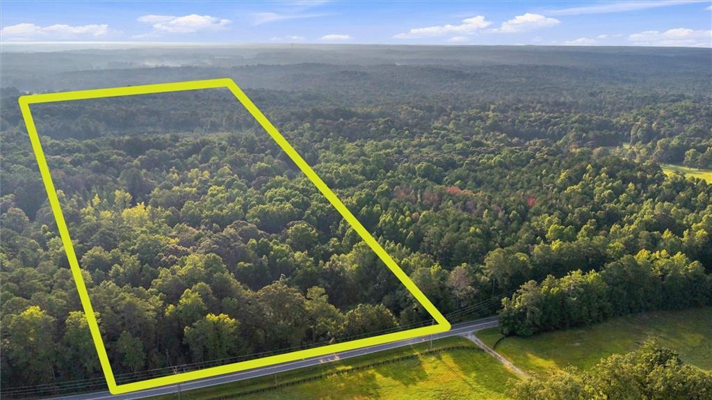 8010 Campbellton Redwine Rd., Chattahoochee Hills, GA 30268