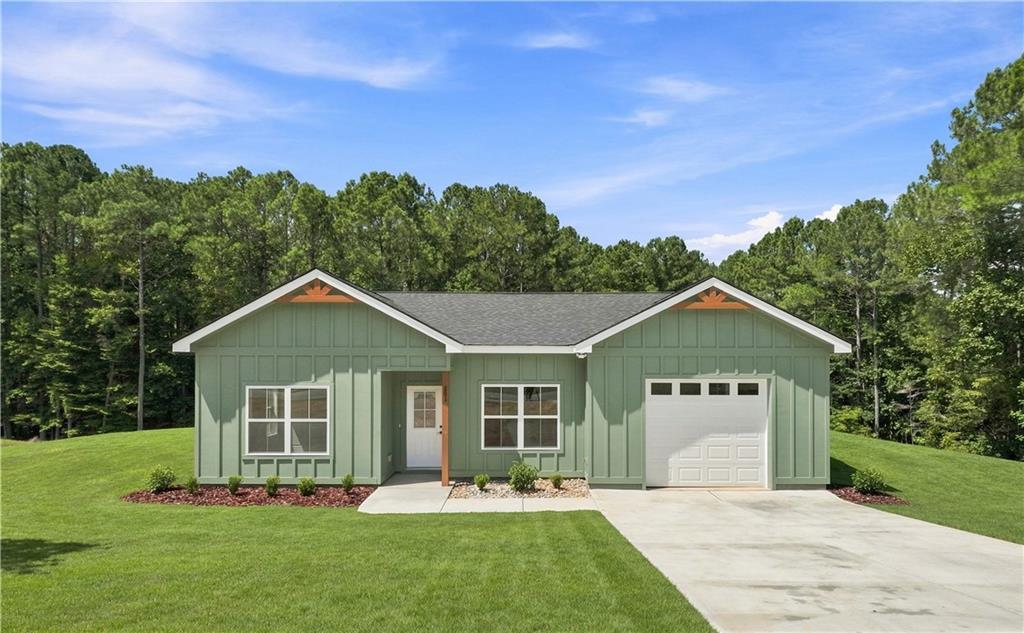 381 Bethel Rd., Talking Rock, GA 30175