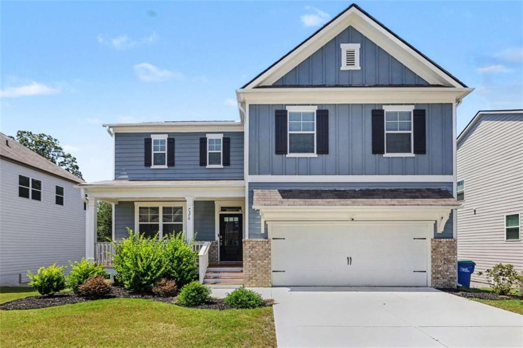 7576 Jennadee Dr., Fairburn, GA 30213