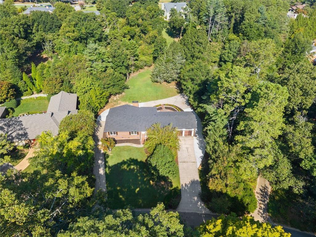 1492 Burns Dr., Gainesville, GA 30501