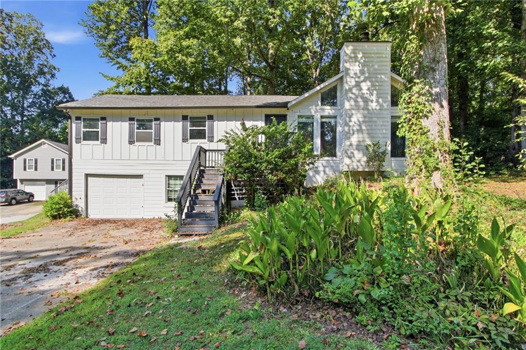 1362 Natchez Trace, Marietta, GA 30008