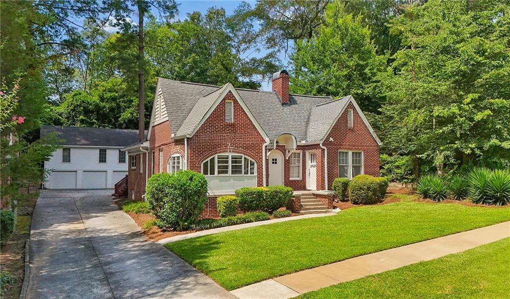 472 Burlington Rd., Atlanta, GA 30307