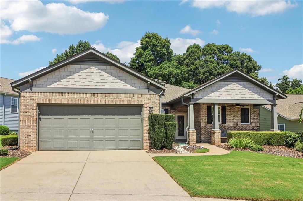 3217 Black Gum Ln., Gainesville, GA 30504