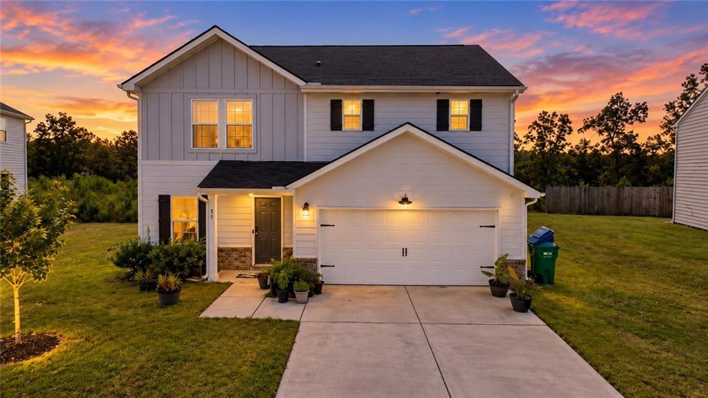 51 Oxford Ln., Kingston, GA 30145