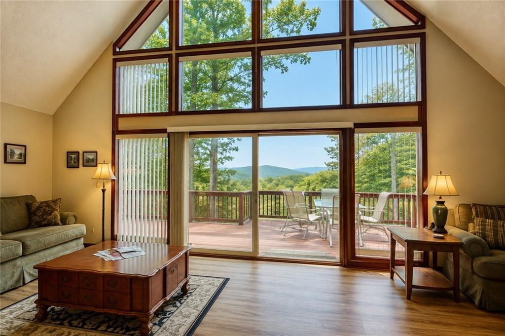 110 Ridge Dr., Ellijay, GA 30540