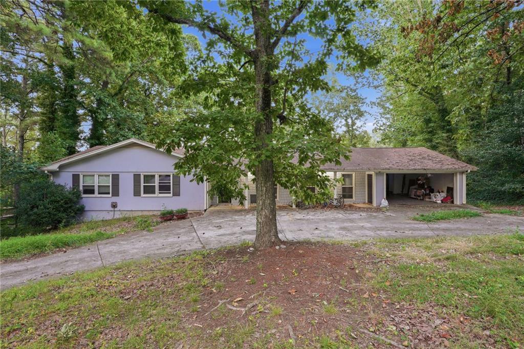 2324 Sussex Ct., Snellville, GA 30078
