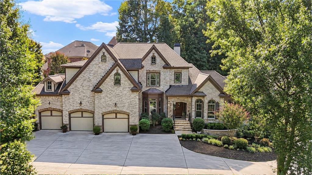 10376 Royal Ter., Alpharetta, GA 30022