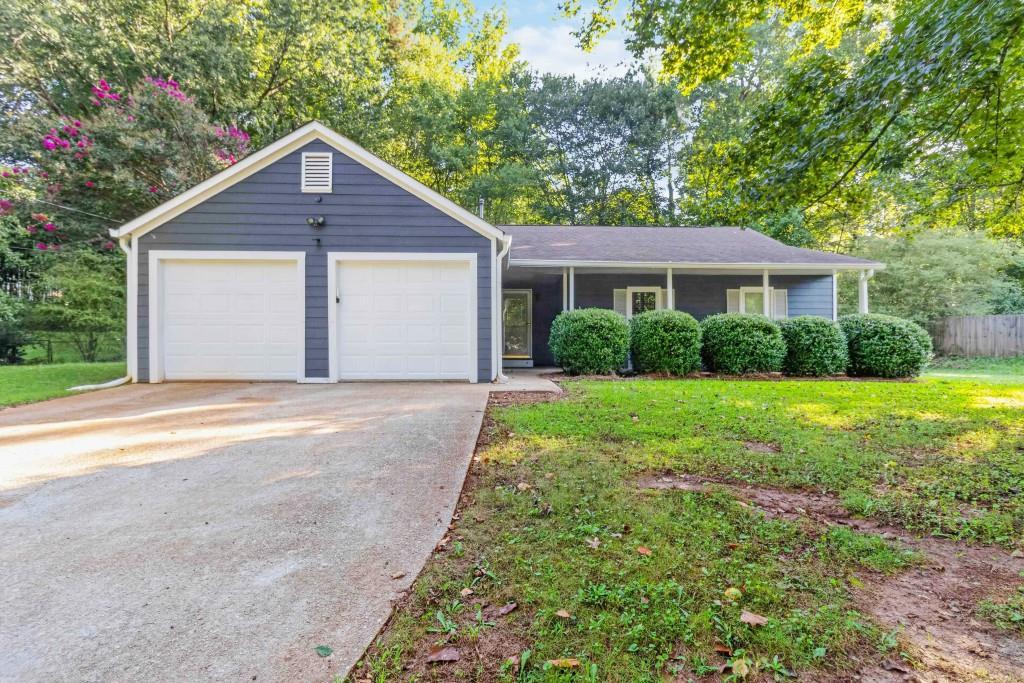 3820 Forsythia Way, Douglasville, GA 30135