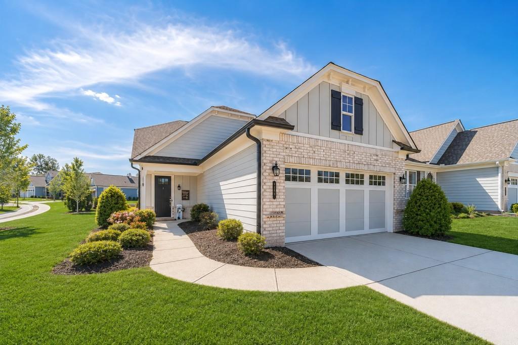 196 Chatuge Dr., Hoschton, GA 30548