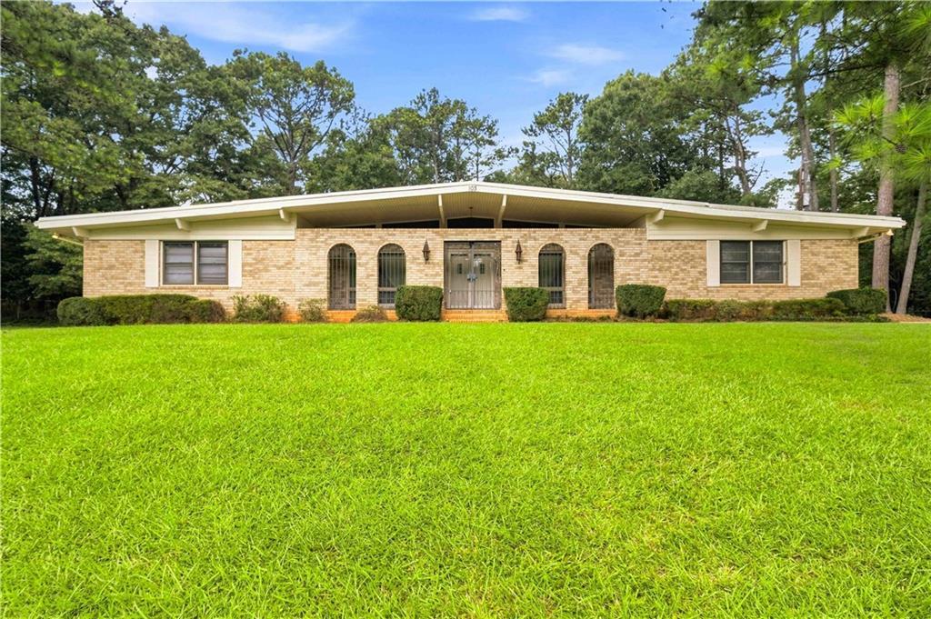 103 Club Ct., Stockbridge, GA 30281