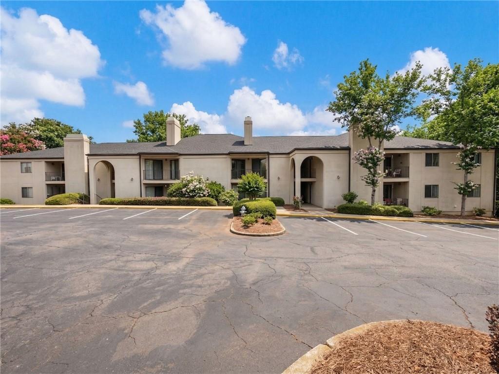 605 Candler St. #C-10, Gainesville, GA 30501