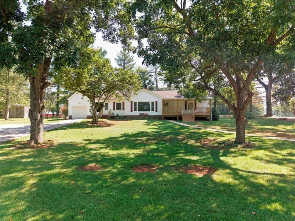 8 Perry Farm Rd., Cave Spring, GA 30124